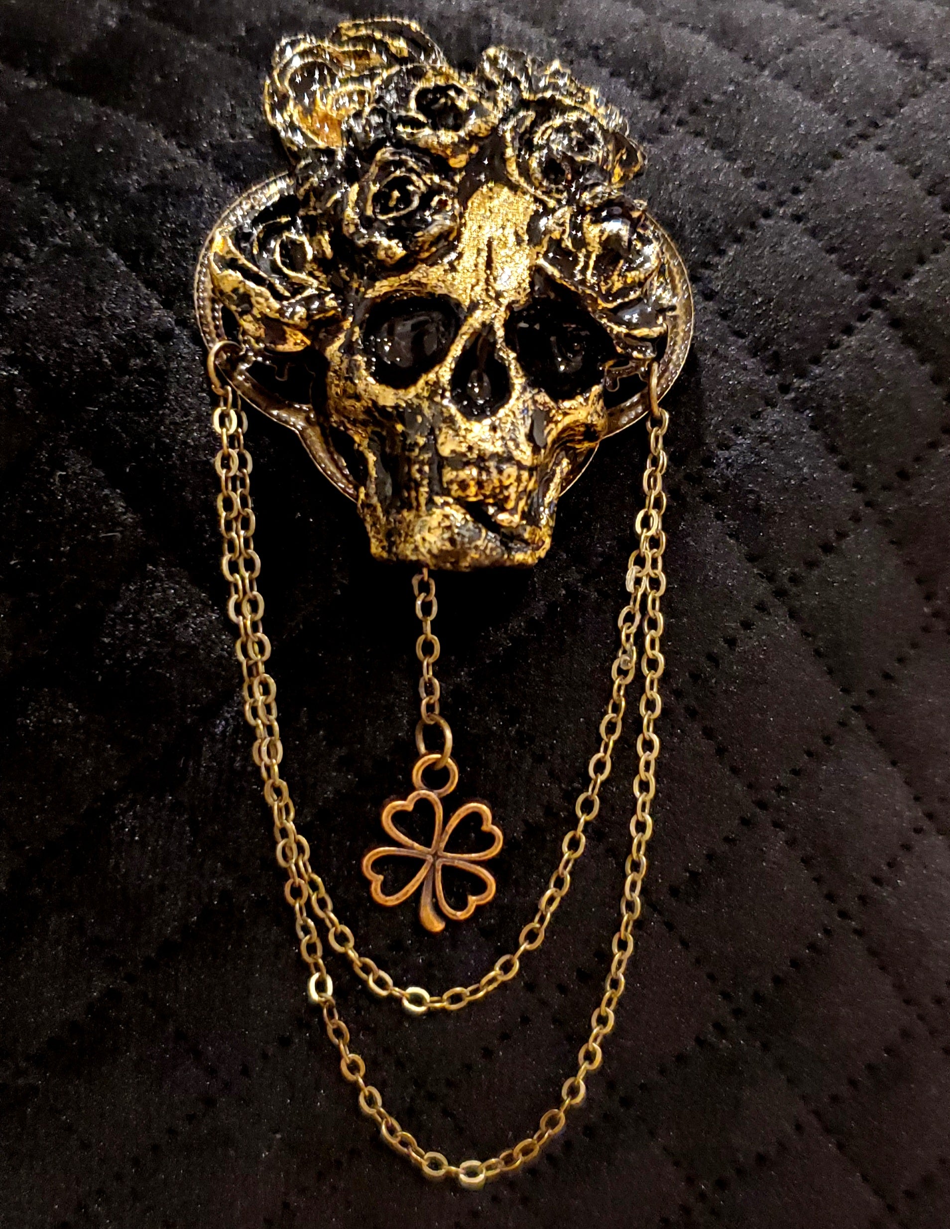 Vendu!  SOLD! Mort et chance