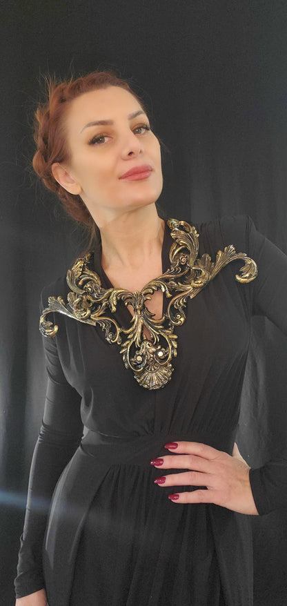 VENDU! SOLD! Le Collier