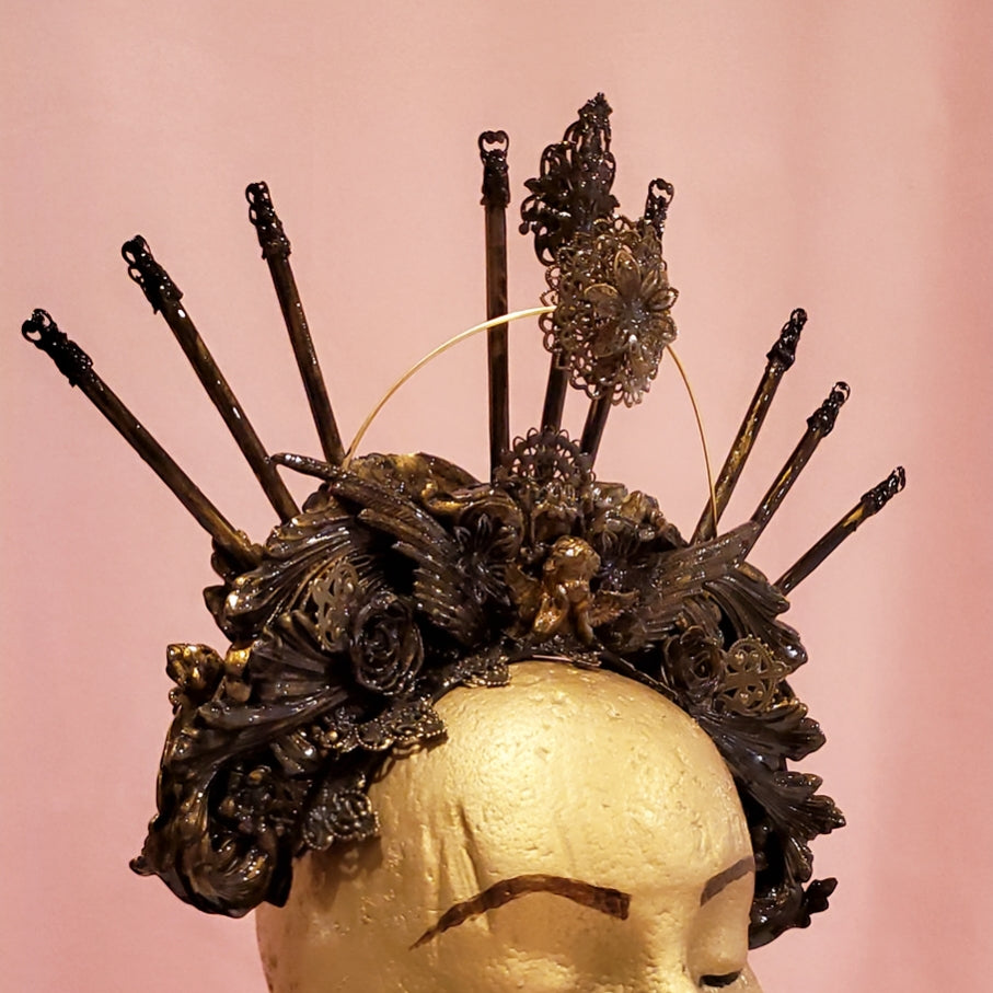 VENDU SOLD! L'ange en couronne